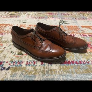 Longwing 13EE.  Vintage dress or casual shoes.